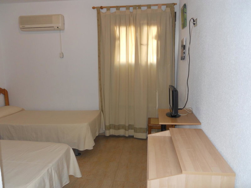 Hostal El Descanso, Madrid, Spain