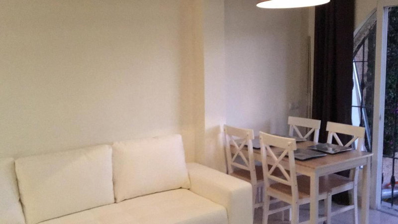 Beach Bungalow Port,free parking, Estepona, Spain