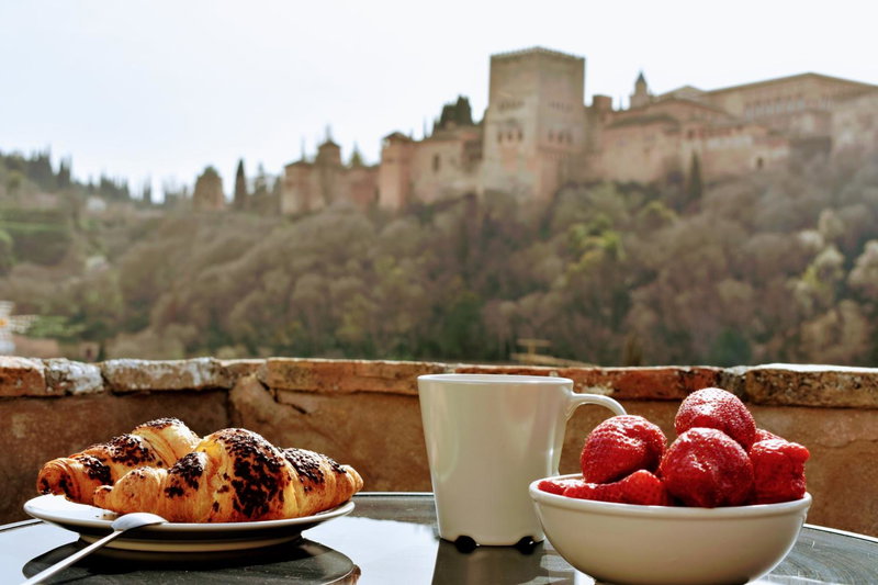 Apartamentos Alhambra, Granada, Spain