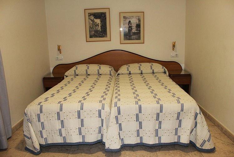 Hostal La Barretina, Figueres, Spain