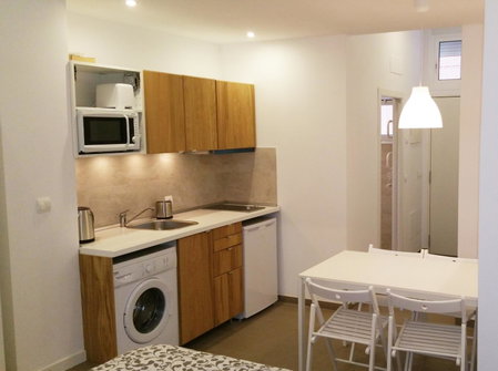 Apartamentos Clavero, Málaga, Spain