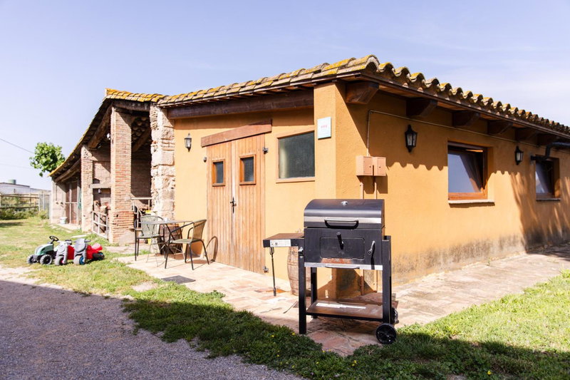 Agroturisme Sant Dionis, Campllong, Spain
