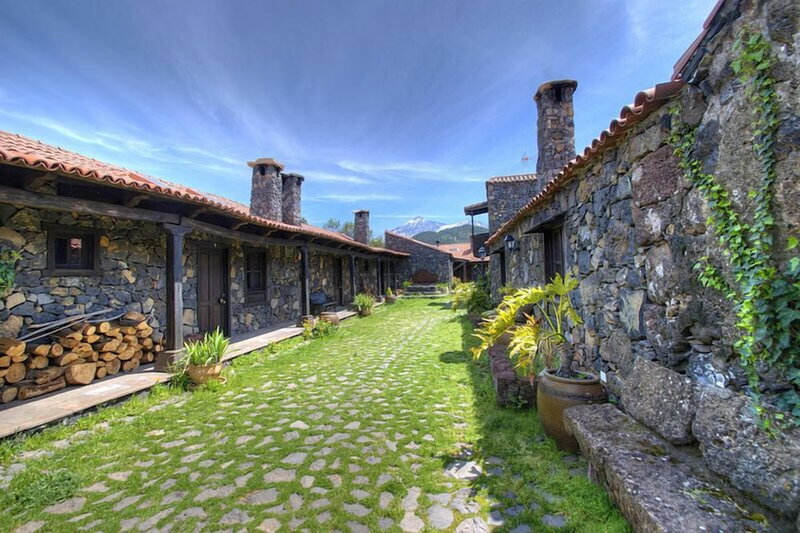 Hotel Rural Caserio Los Partidos, El Tanque, Spain