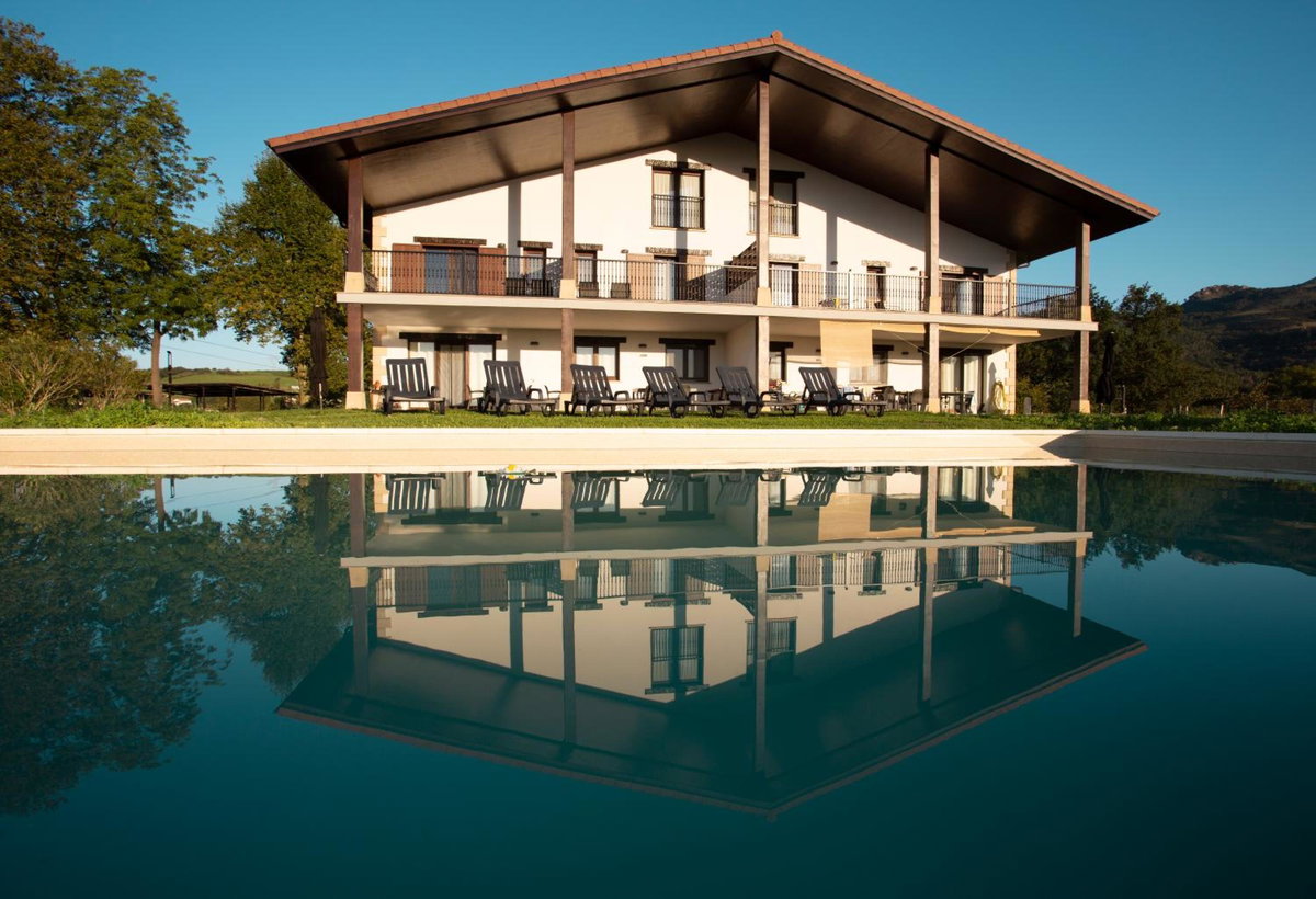 Agroturismo Basitegi, Spain