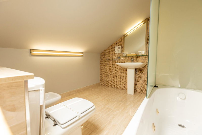 Hotel Montedobra, Torrelavega, Spain