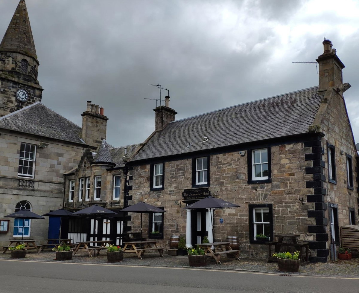 Hotel · The Covenanter Hotel, Falkland