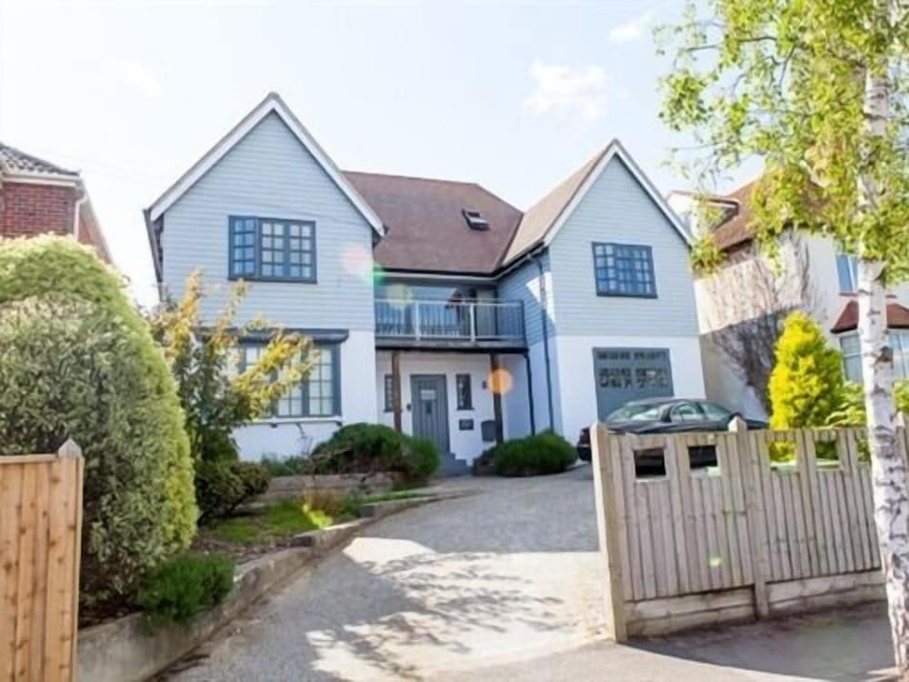 Hotel · Birch House B&B, Weymouth