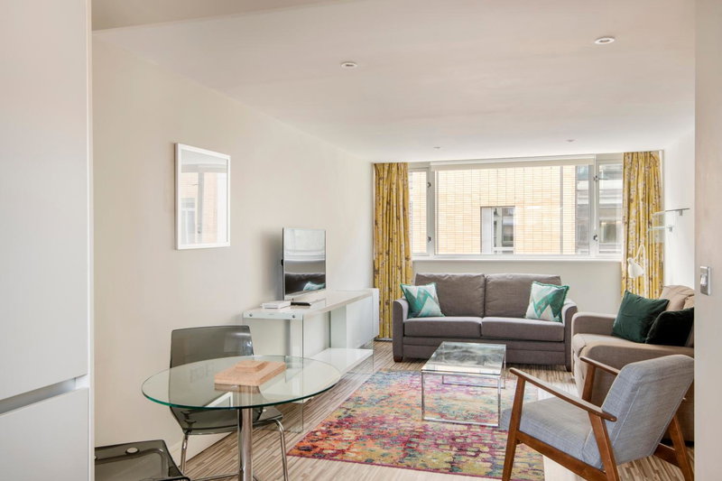 SACO Holborn – Lamb’s Conduit St, London, United Kingdom