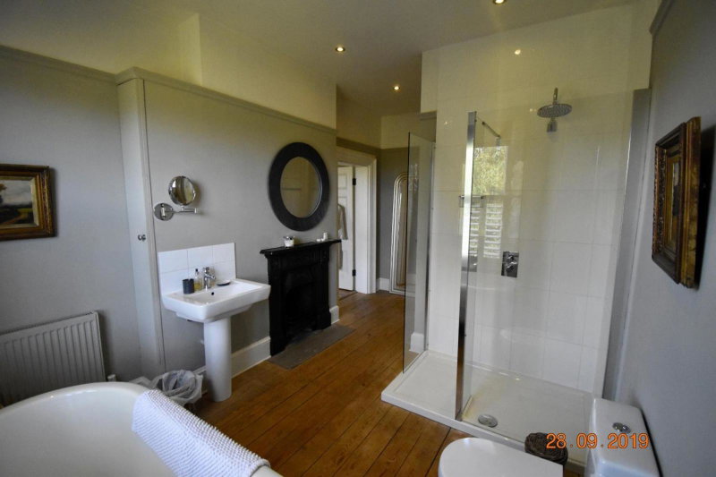 White Hall Farm, Leamington Spa, United Kingdom