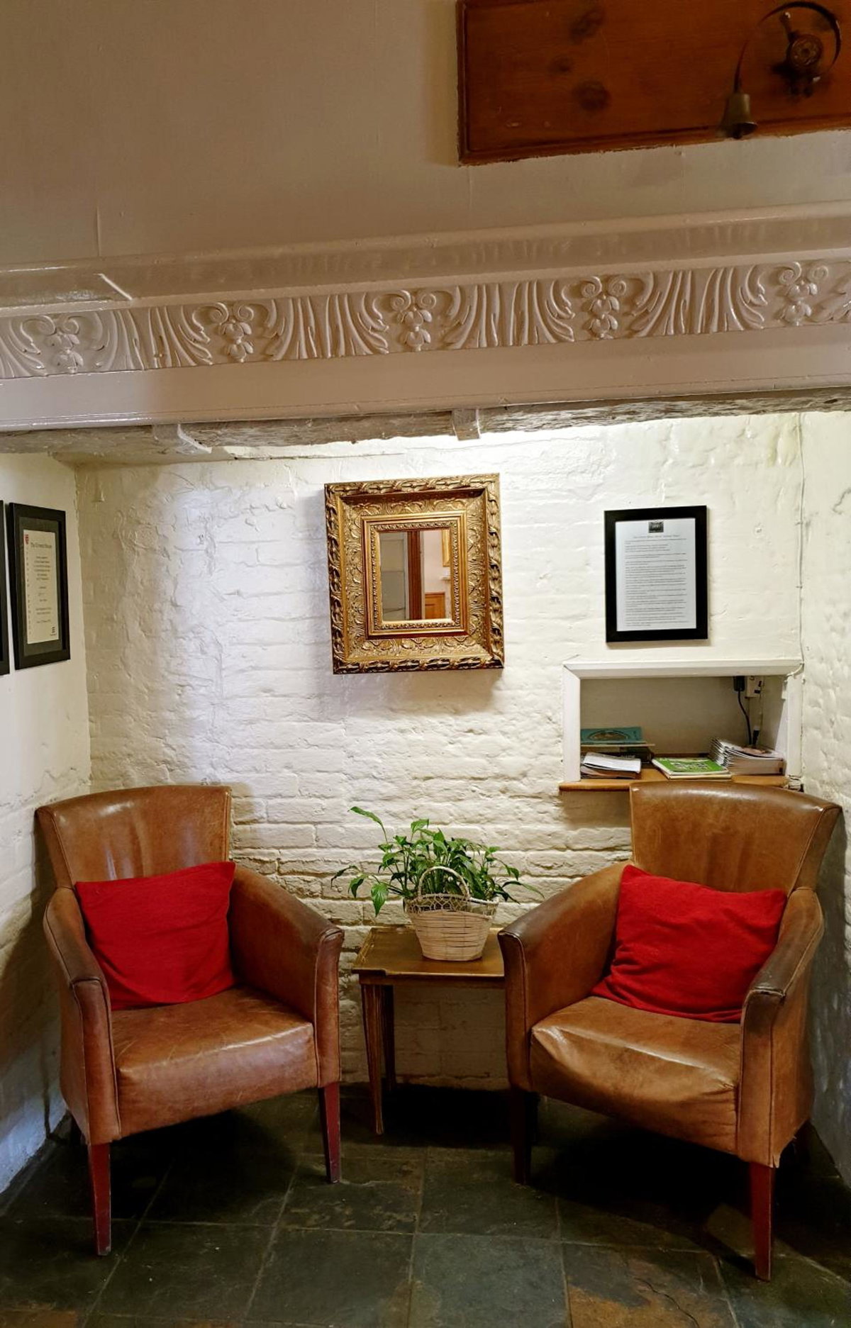 Hotel · Crown House Hotel, Great Chesterford