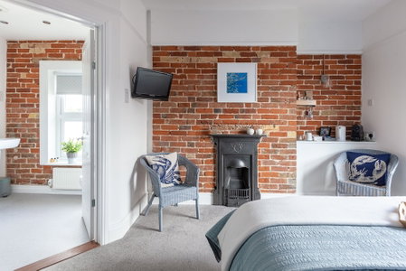 The Caledon, Cowes, United Kingdom