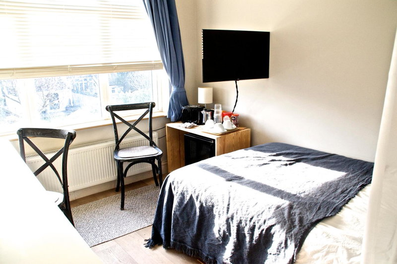 Brookview Guest House, London, United Kingdom