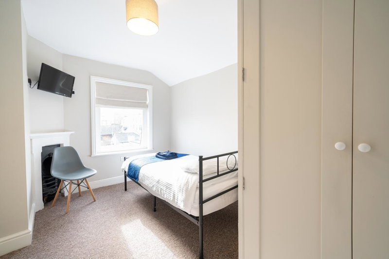 The Veteran Hotel & Bar, Ryde, United Kingdom