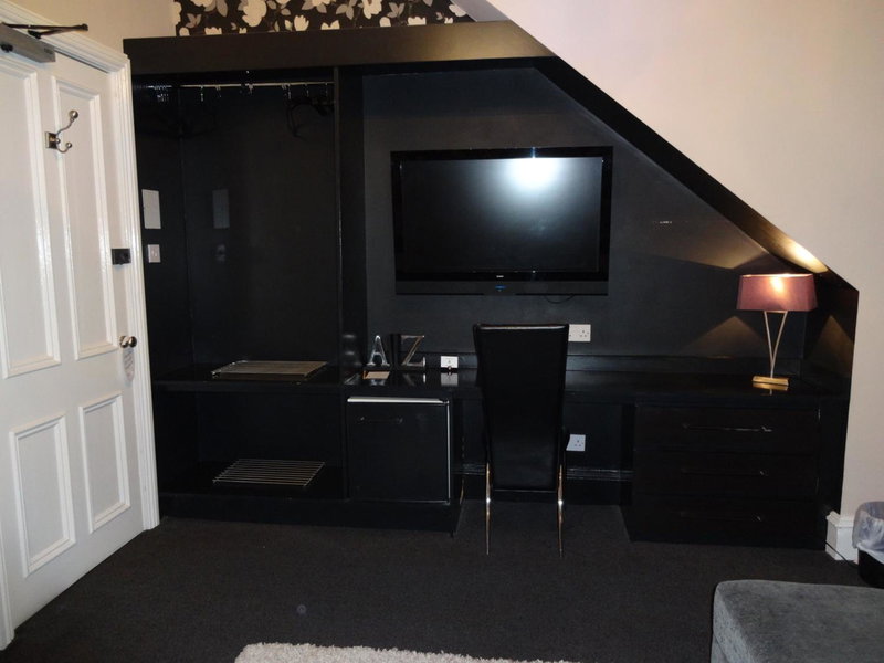 Lochnagar Guest House, Aberdeen, United Kingdom