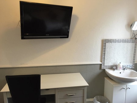 Lochnagar Guest House, Aberdeen, United Kingdom