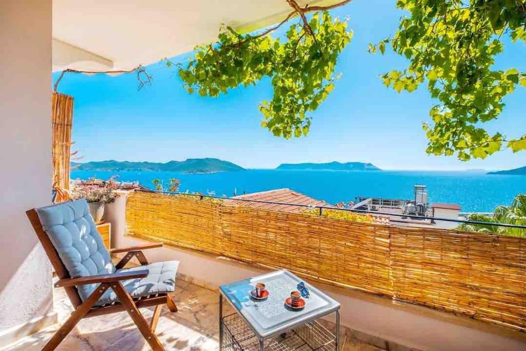 Hotel · Barış Apartment with Seaview, Kas