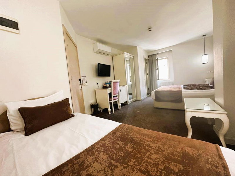 Taximtown Hotel, Istanbul, Turkey