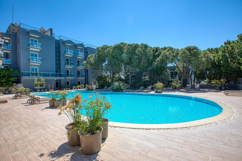 AEGEAN Apartments - Marina & Chios Island View, Cesme, Turkey