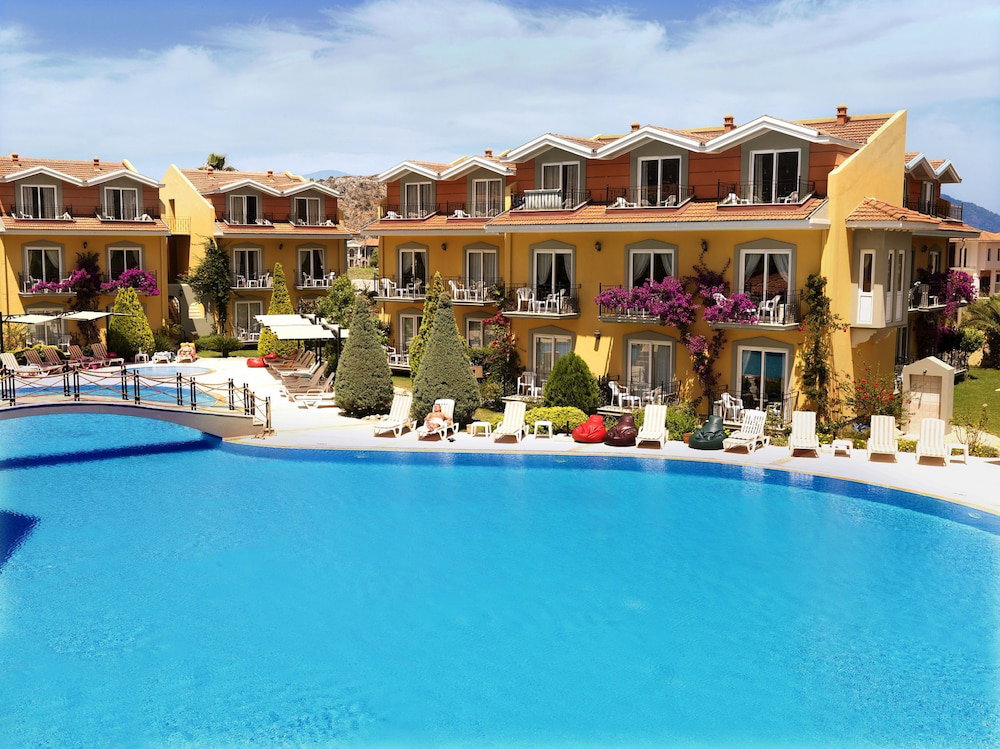 Club Alla Turca, Turkey