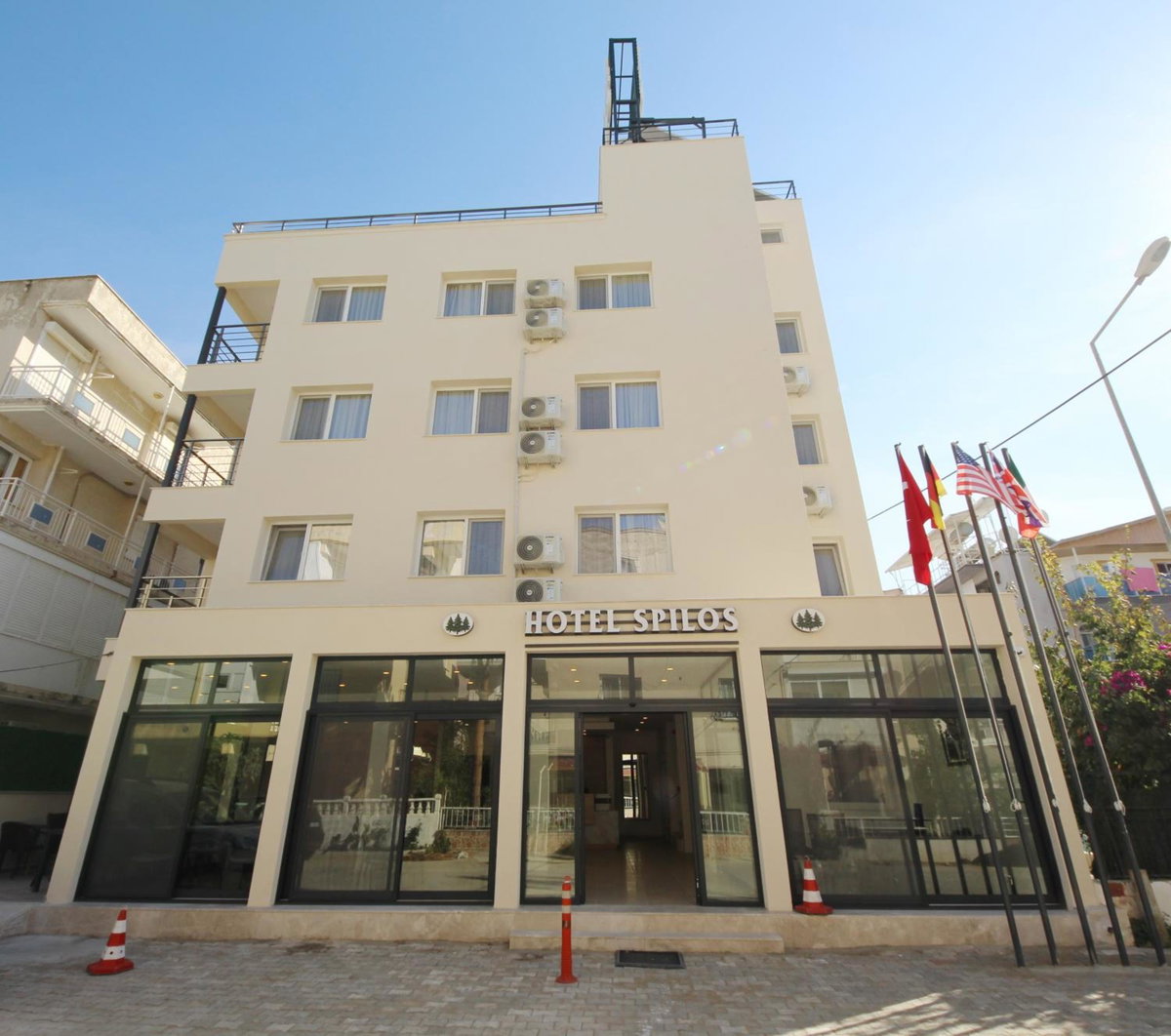 Hotel · Spi̇los Gümüldür Hotel, Izmir