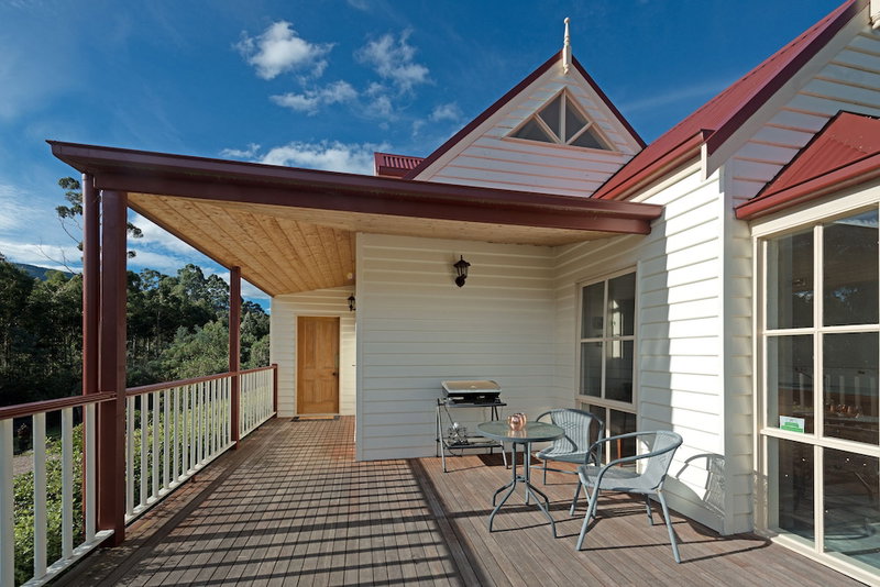 Crabtree River Cottages, Grove, Australia