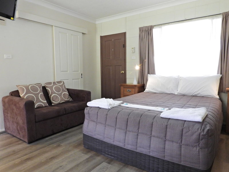Warrumbungles Mountain Motel, Coonabarabran, Australia
