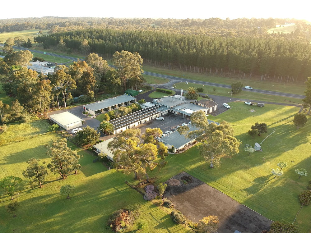 William Macintosh Motor Lodge, Australia