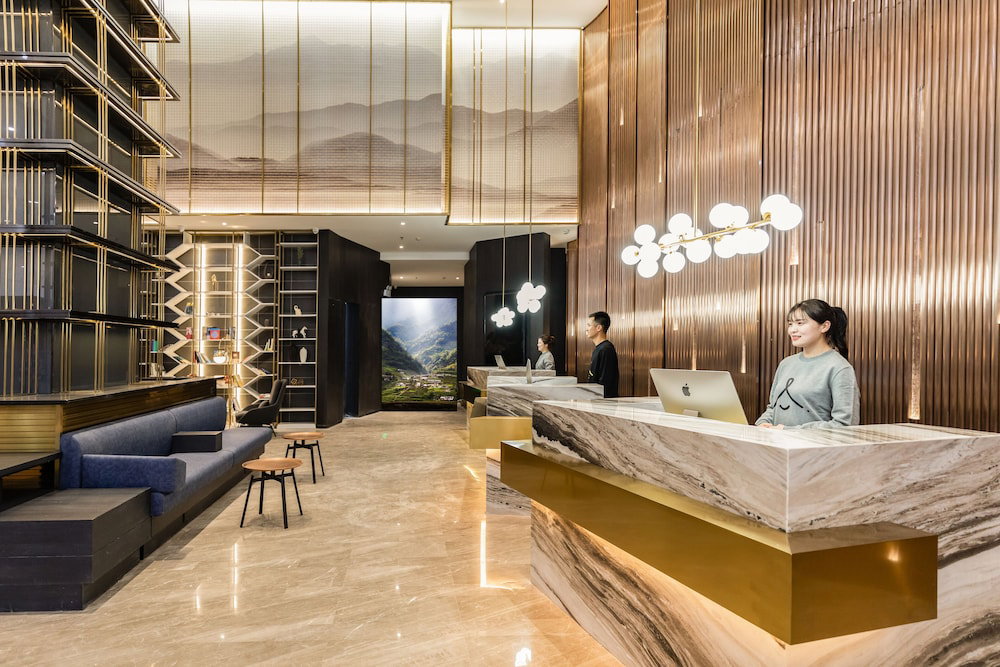 Hotel · Atour Hotel Donghu Yuejiazui Wuhan, Wuhan