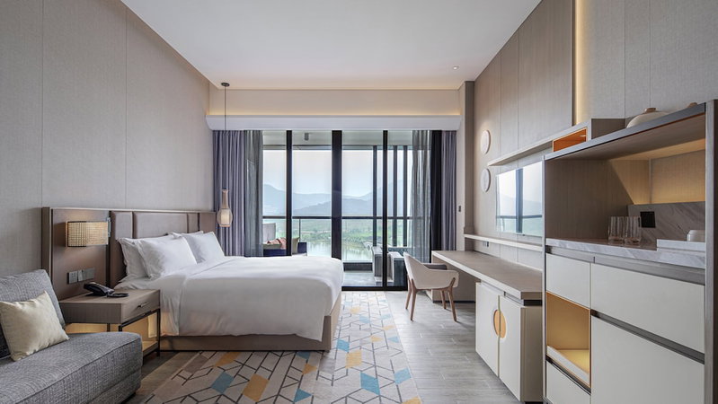 Holiday Inn Resort Maoshan Hot-Spring by IHG, Zhenjiang, China