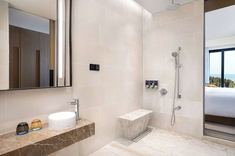 Four Points by Sheraton Wuchuan, Loong Bay, Zhanjiang, China