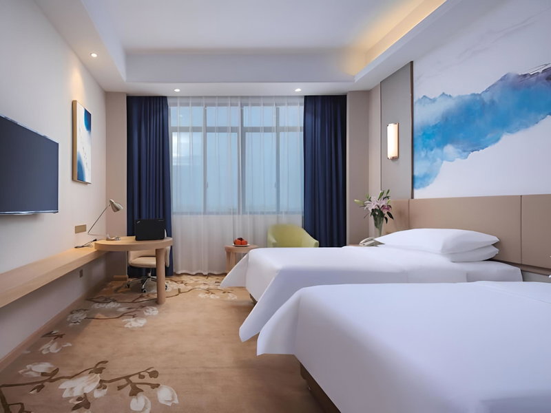 Vienna Hotel (Shenzhen Bao'an Centre Liutang Metro Station), Shenzhen, China
