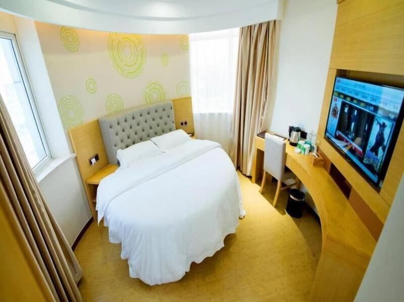 GreenTree Inn Suzhou Zhangjiagang Yangshe Old Street Stadium Express Hotel, Suzhou, China