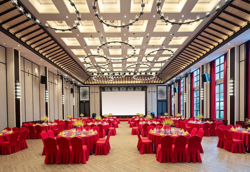 Ramada by Wyndham Xianning Xishan Mountain, Xianning, China
