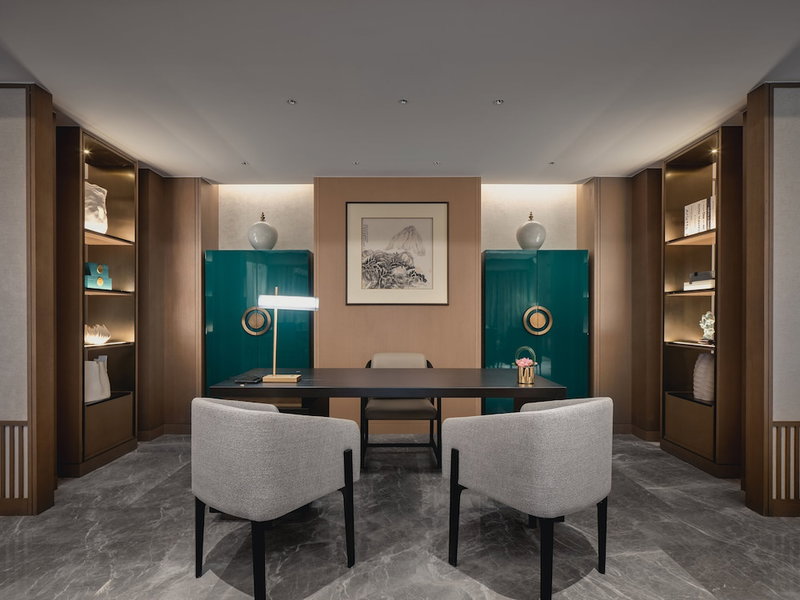 HUALUXE Kunshan Huaqiao by IHG, Suzhou, China
