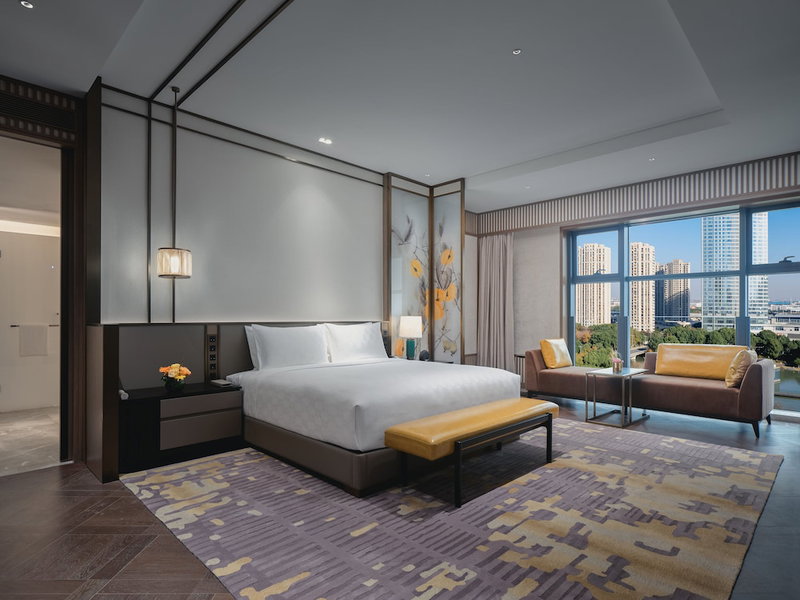 HUALUXE Kunshan Huaqiao by IHG, Suzhou, China
