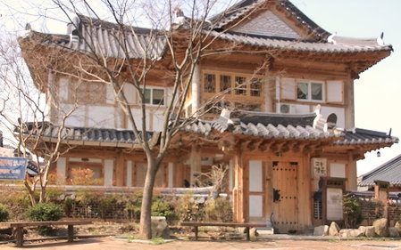 Jeonju Gyodong Gaon Hanok Stay, Jeonju, South Korea