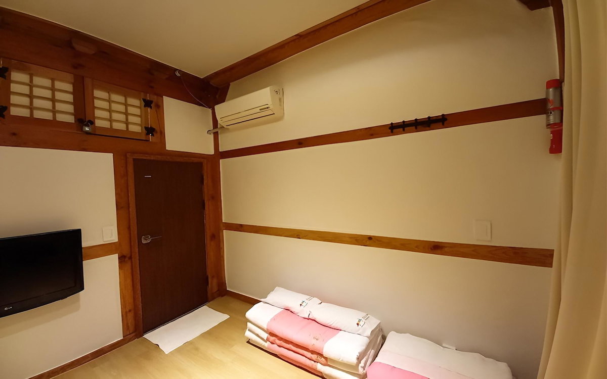 Jeonju Pungnamheon Hanok Stay, South Korea