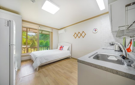 Hongcheon Deopyeonhan Pension, Hongcheon, South Korea