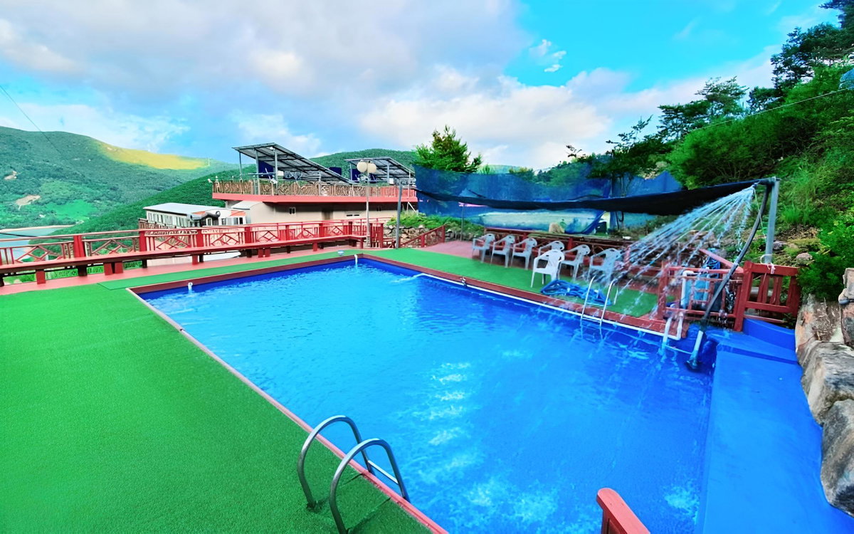 Hotel · Sancheong Gaon Nuri Pension, Sancheong