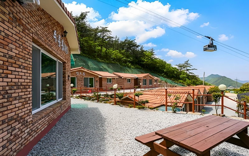 Haenam Duryunsan Tourist Pension, Bataypora, South Korea