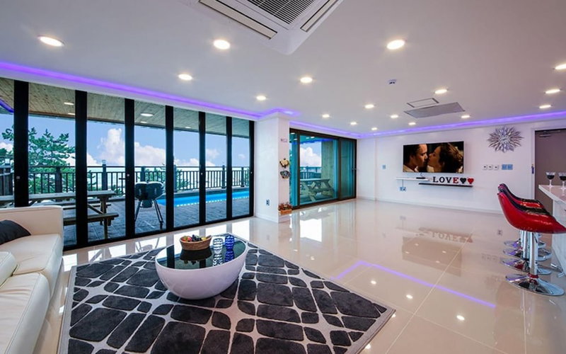 Pohang Blue Hill Pool Villa, Pohang, South Korea