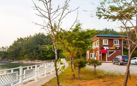 Namhae Bamsum Story Pension, Namhae, South Korea