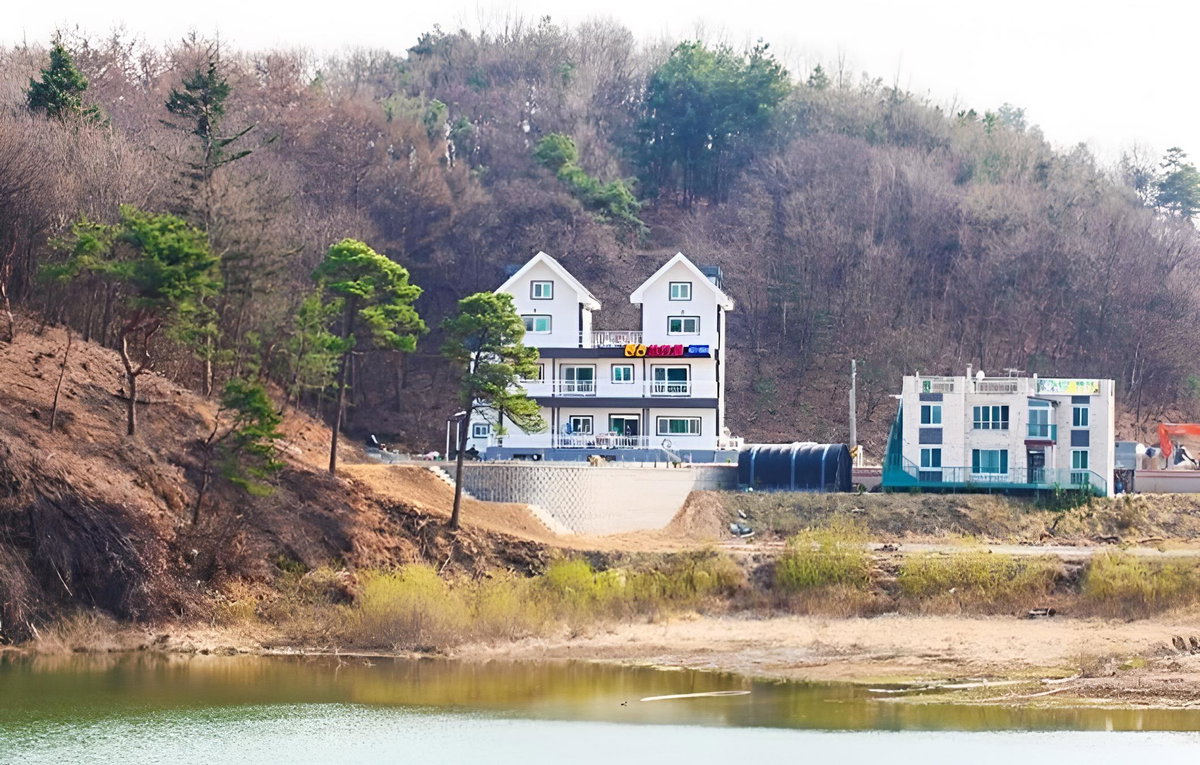 Anseong Pension Ddeulanche, South Korea
