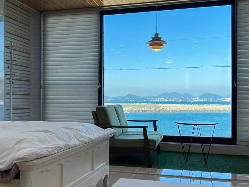 Namhae Ocean Lounge Pension, Namhae, South Korea