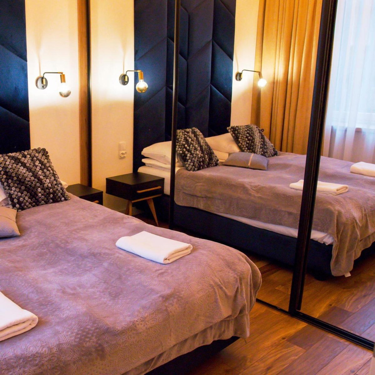 Hotel · Golden rooms, Toruń