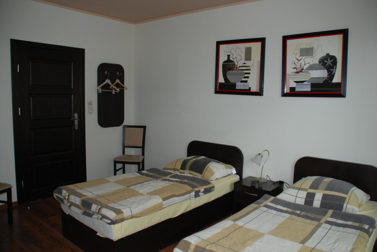 Hotel · VillaRenoma, Nadarzyn