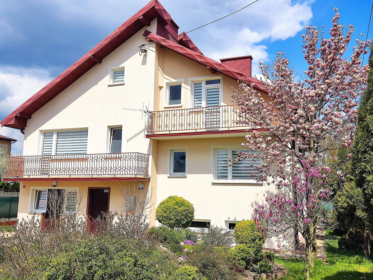 Hotel · Willa Jutrzenka, Ostrowiec Świętokrzyski
