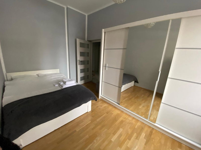 Apartament F21 Deluxe w Bielawie - Widok na Góry Sowie, Bielawa, Poland