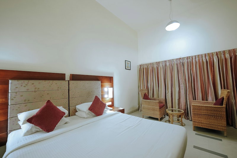 Hotel Devaragam, Chavakkad, India
