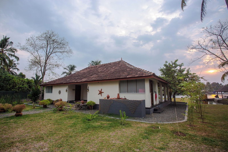 Baymaas Lakehouse, Kanayannur, India